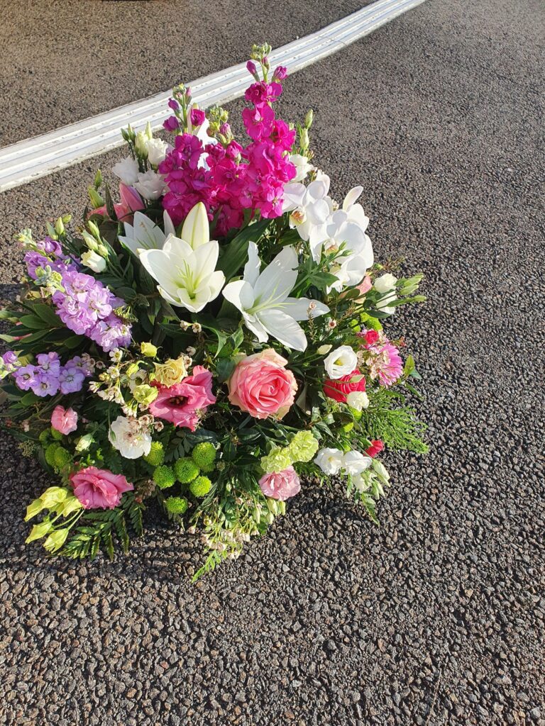 Rose Passion Fleuriste La Plaine Sur Mer Photo 4 Deuil