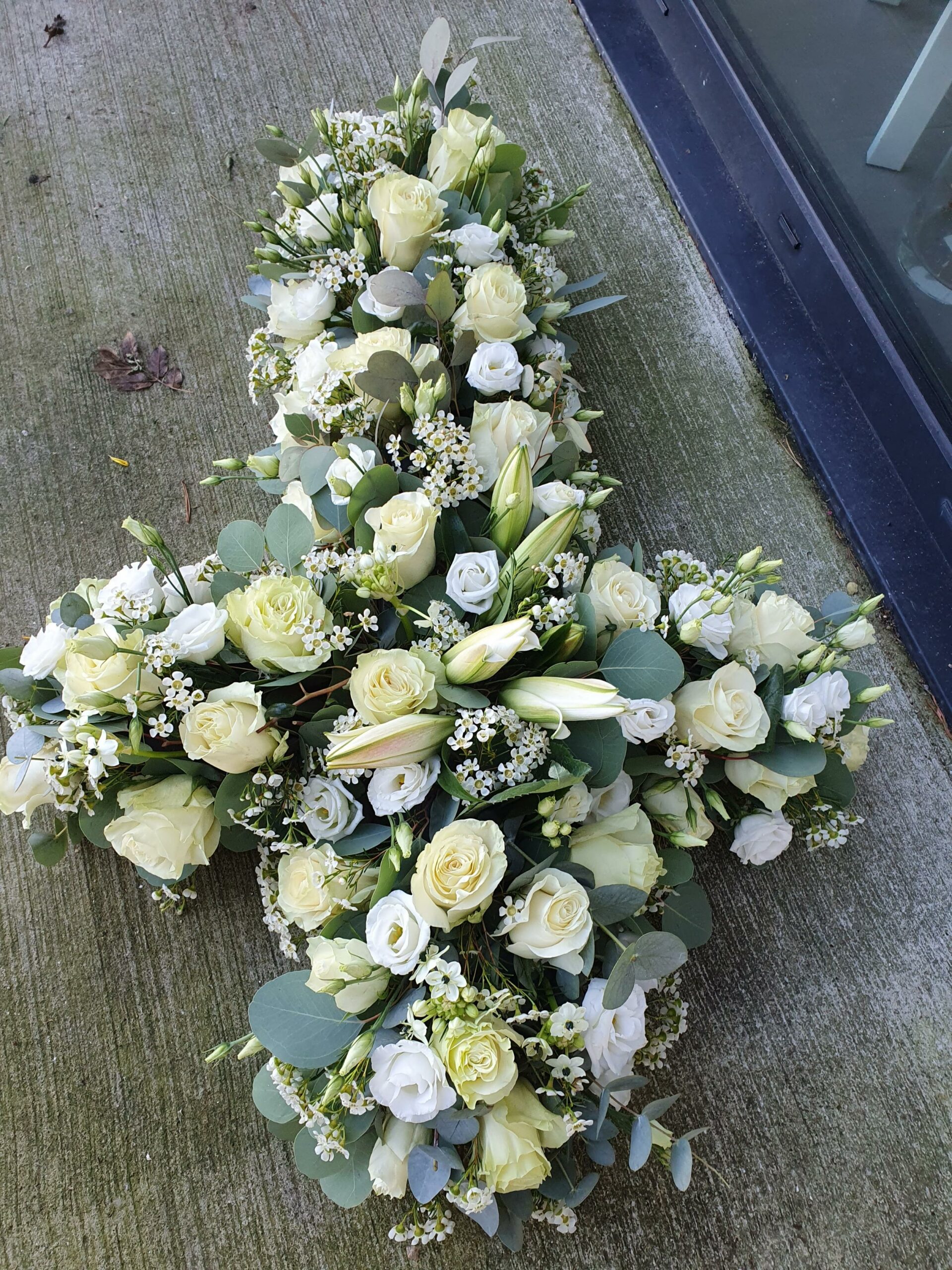 Compositions florales deuil personnalisées à La Plaine-sur-Mer